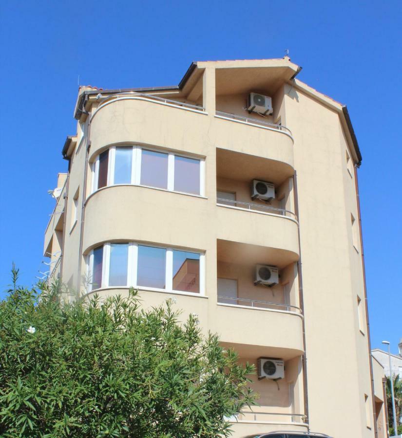 Apartman Magdalena Galileo Plaza Makarska Luaran gambar